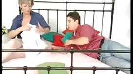 او می خواست به عشق.  ...
